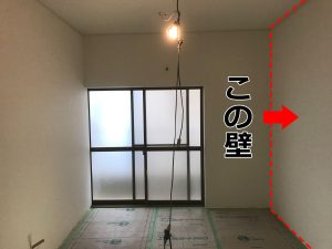 新しくリフォームされた寝室の室内