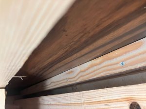 出窓の庇屋根下地補強
