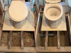 土とブロック基礎が撤去できたトイレ床下 ビフォーアフター